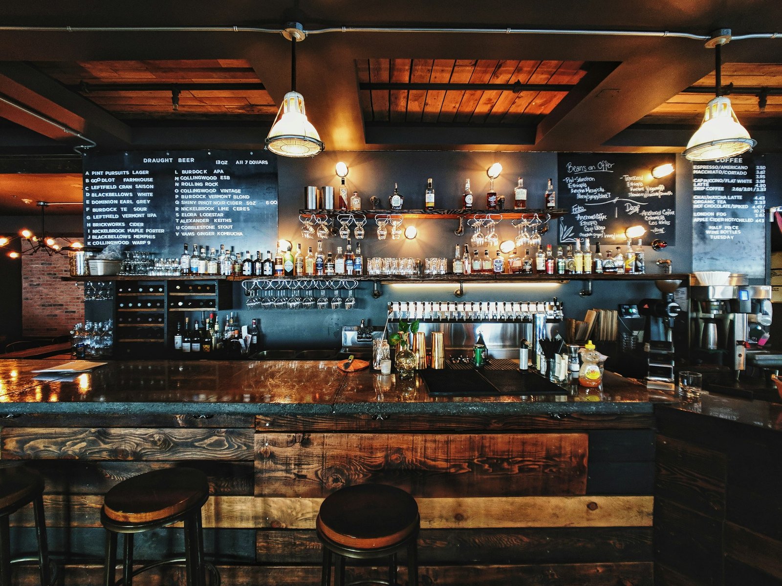 Cafe and dining area in Miami Beach